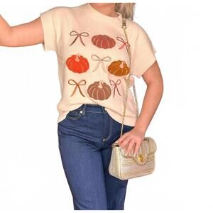 NEW MARY SQUARE josie short sleeve sweater in pumpkin rows